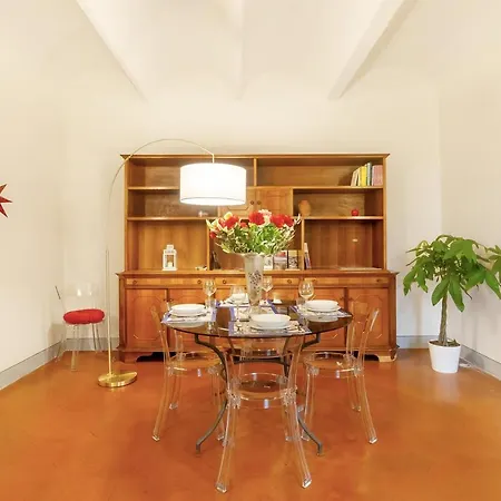 Villa Toscana A *